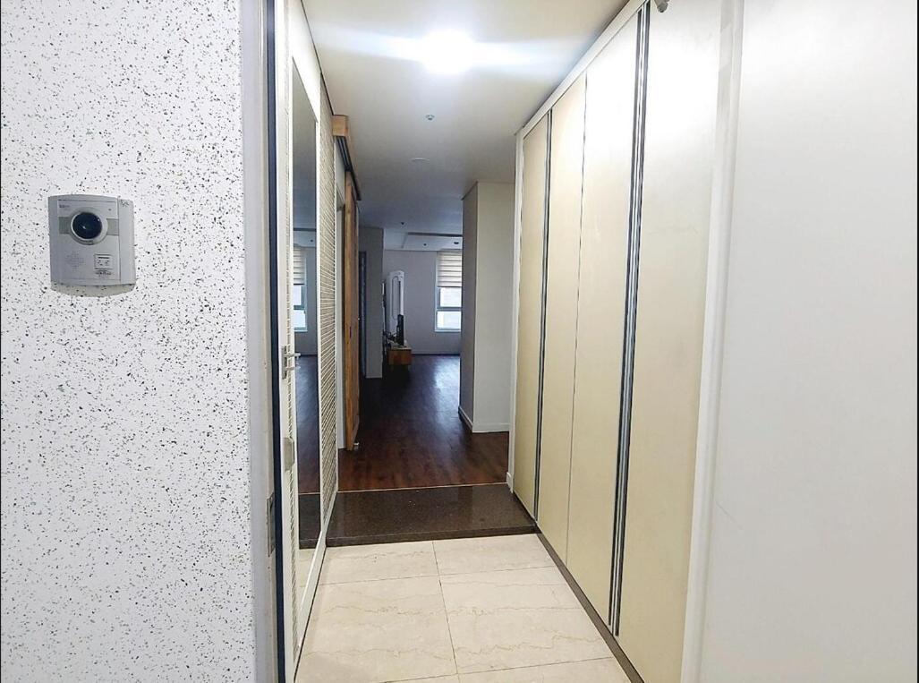Gangnam 100m 3 Bedrooms 2 Private Bathrooms M Ceo 1 Minute To Coex Fully Furnished 3bdr 2bath Appartamento Seul