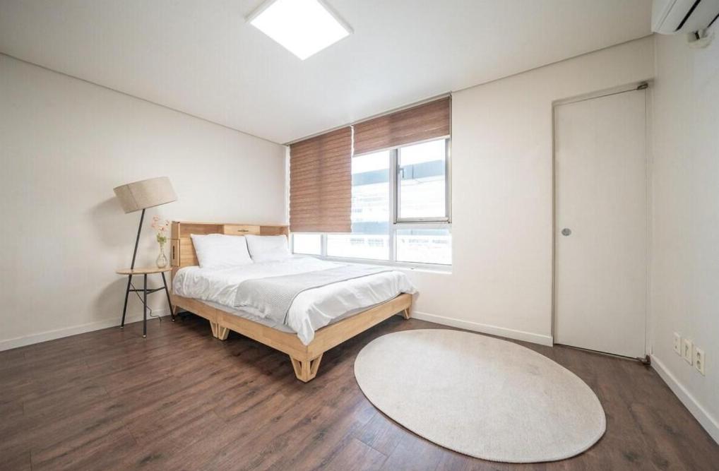 Apartment Gangnam 100m 3 Bedrooms 2 Private Bathrooms M Ceo 1 Minute To Coex Fully Furnished 3bdr 2bath